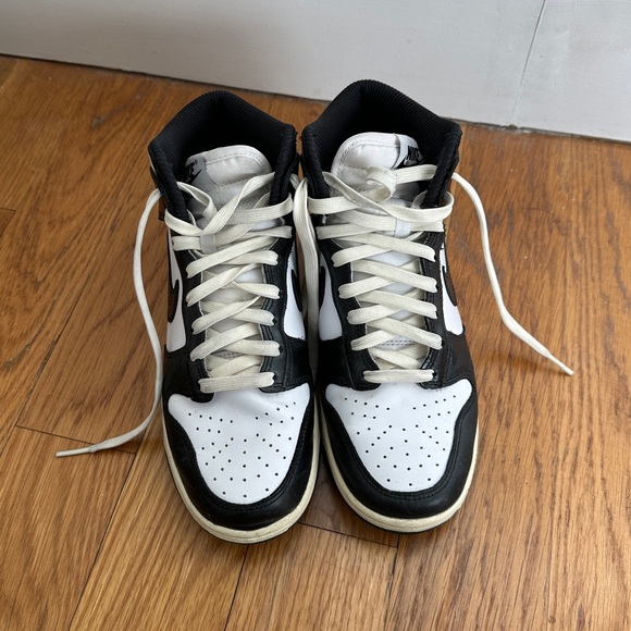 Nike Dunk High “Vintage Black” sneakers in Women’s Size 7 - Picture 3 of 7